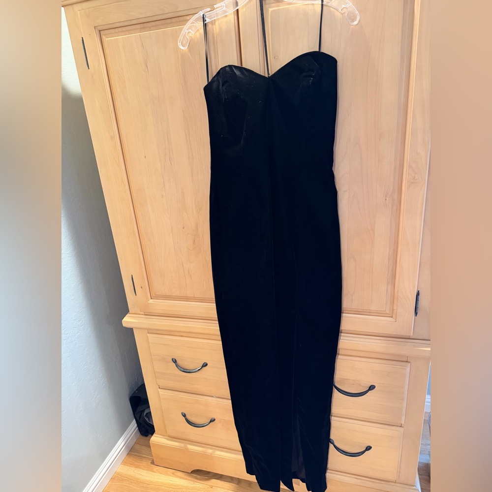 Lillie Rubin Vintage Classic Black Velvet Strapless Evening Dress Size 6 Womens